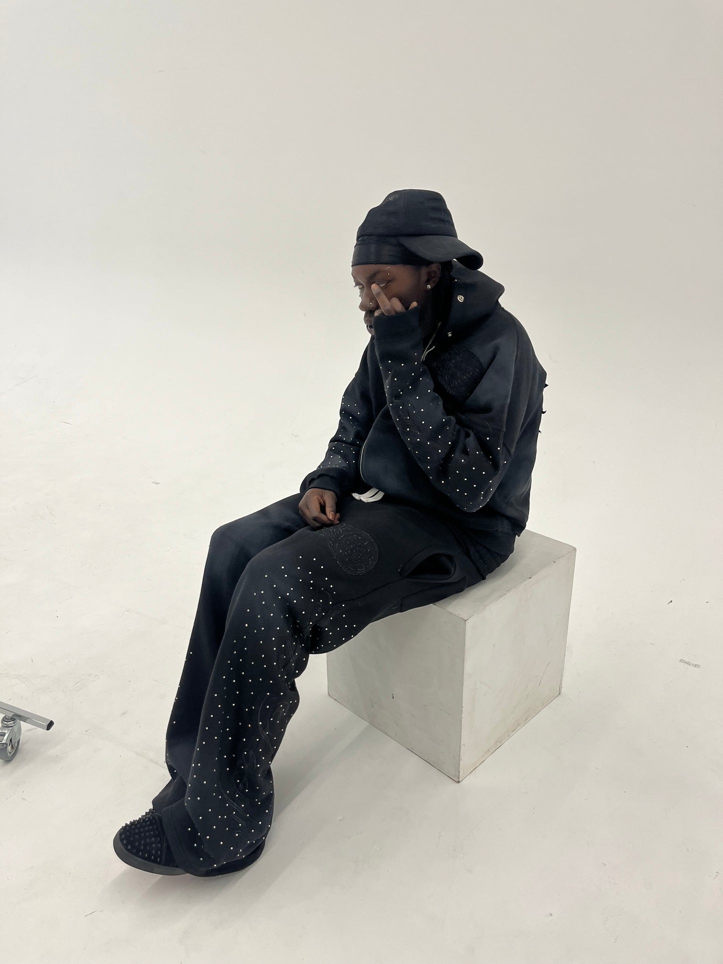 Onyx “Cursive” Sweatpant