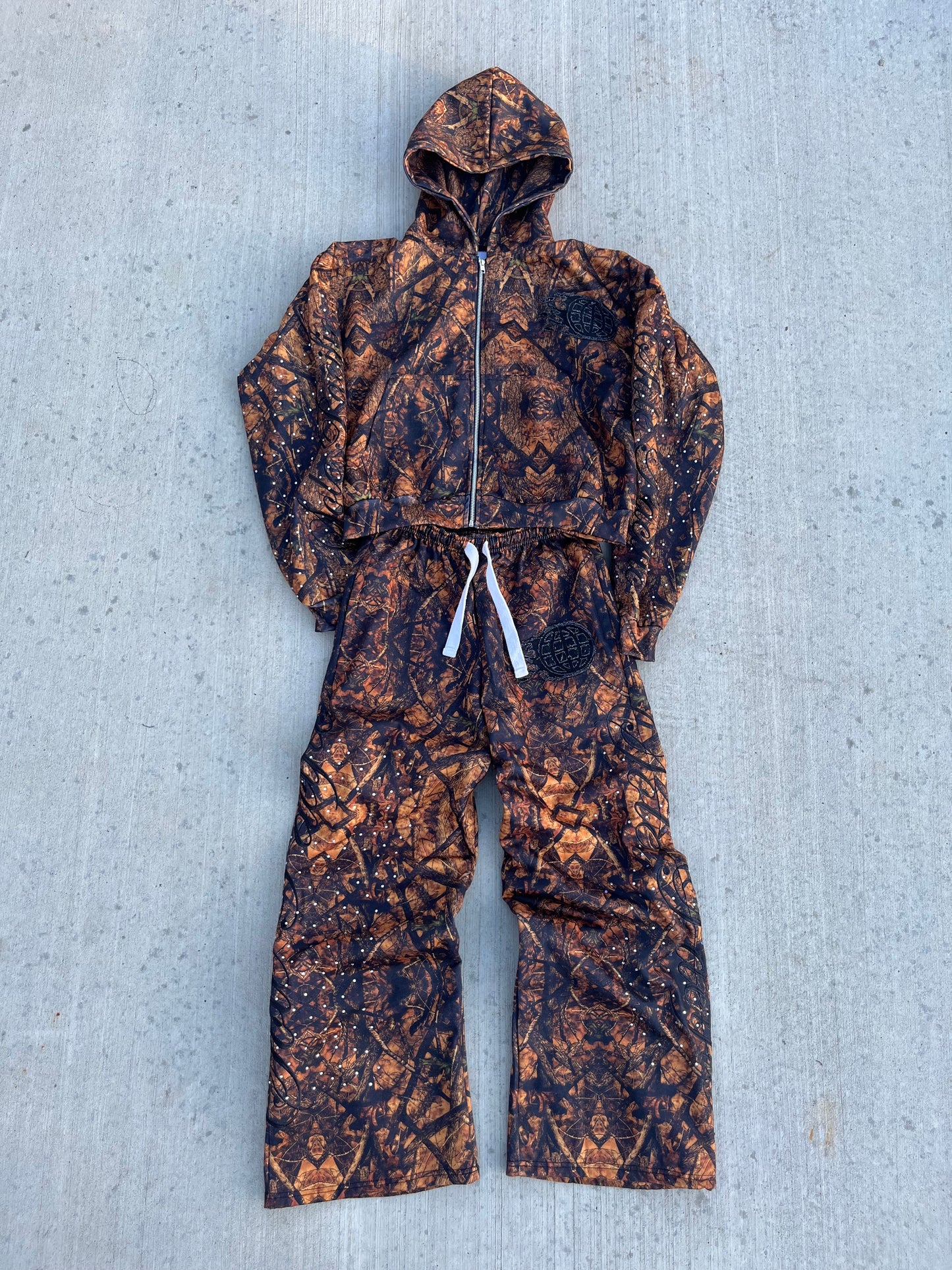 Cinder 'Cursive' Zip-up